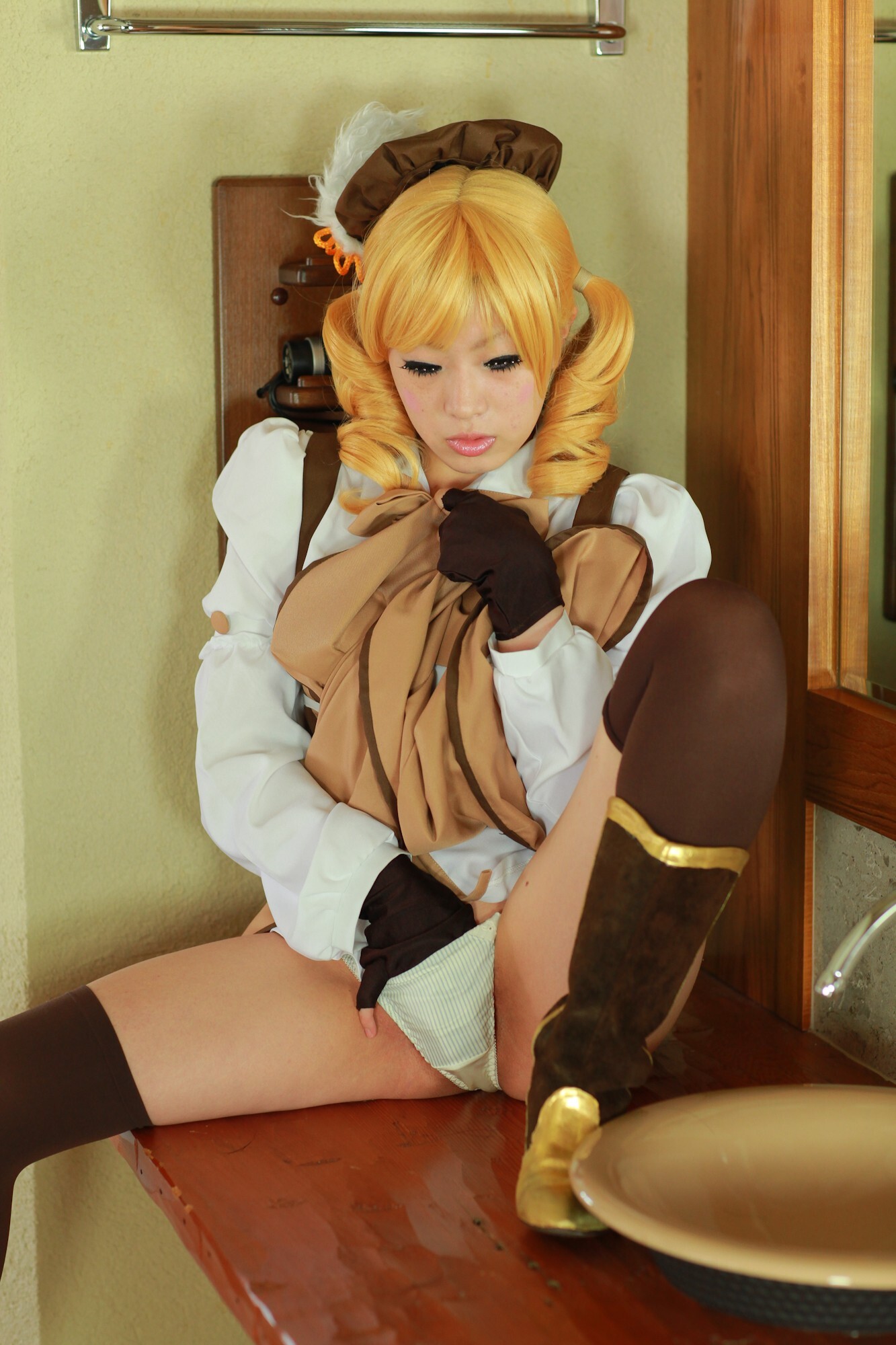 [Cosplay]  Mahou Shoujo Madoka Magika - New Mami Tomoe Hot Cosplay 1